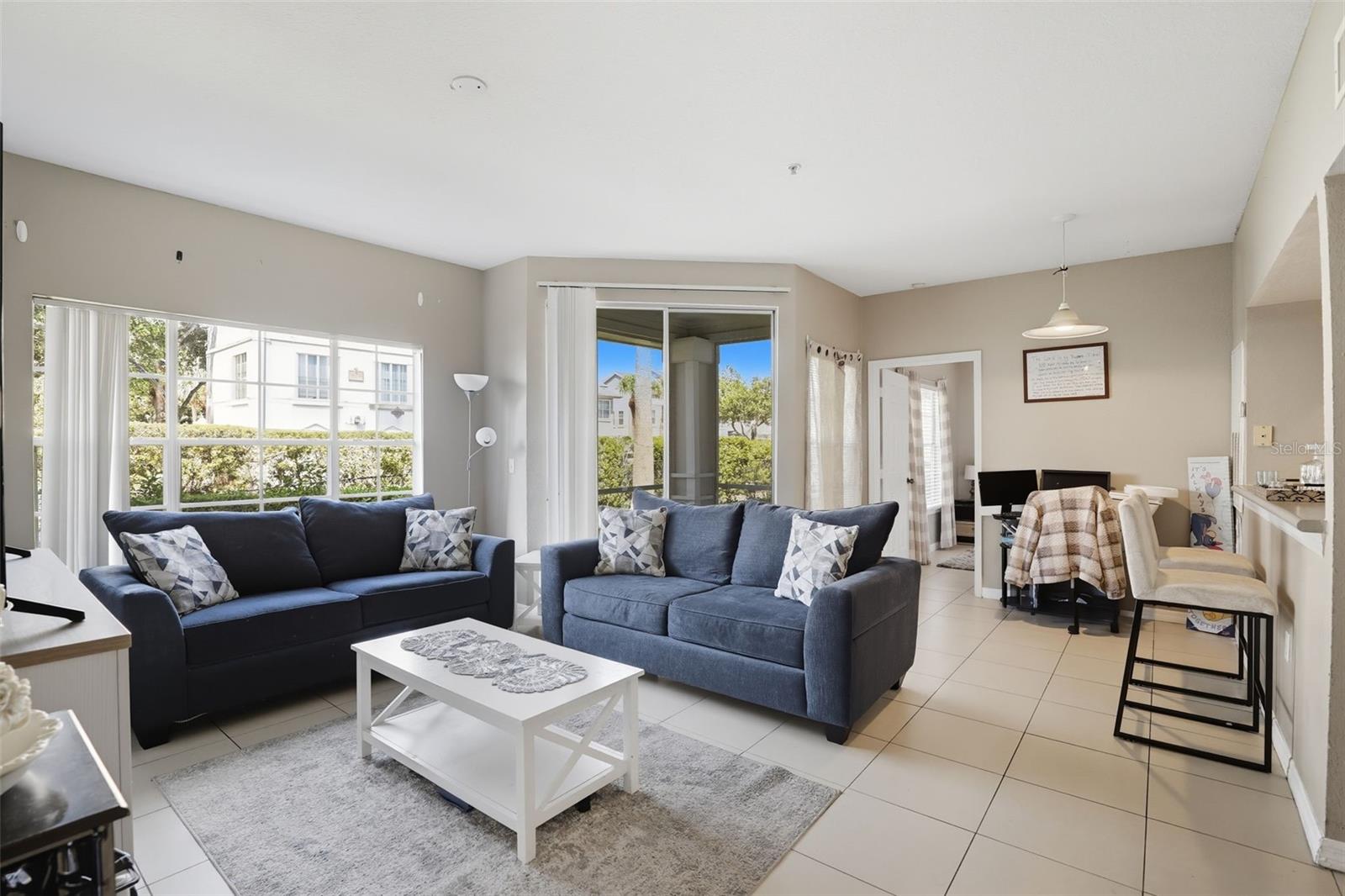 Image 4 of 26 For 5132 City Street 317