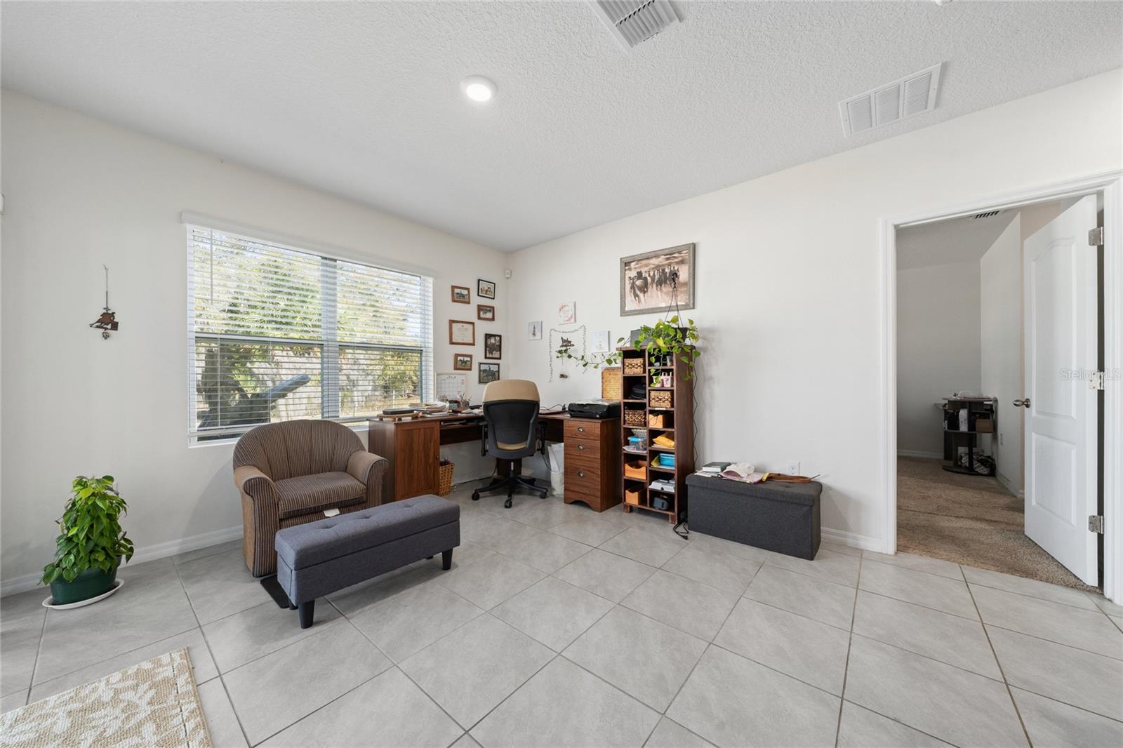 Image 11 of 30 For 5275 Mayor Drive