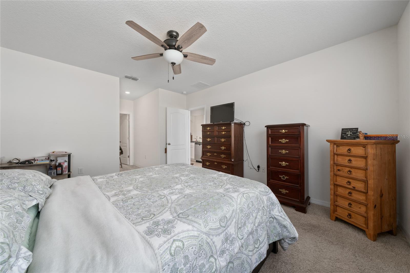 Image 12 of 30 For 5275 Mayor Drive