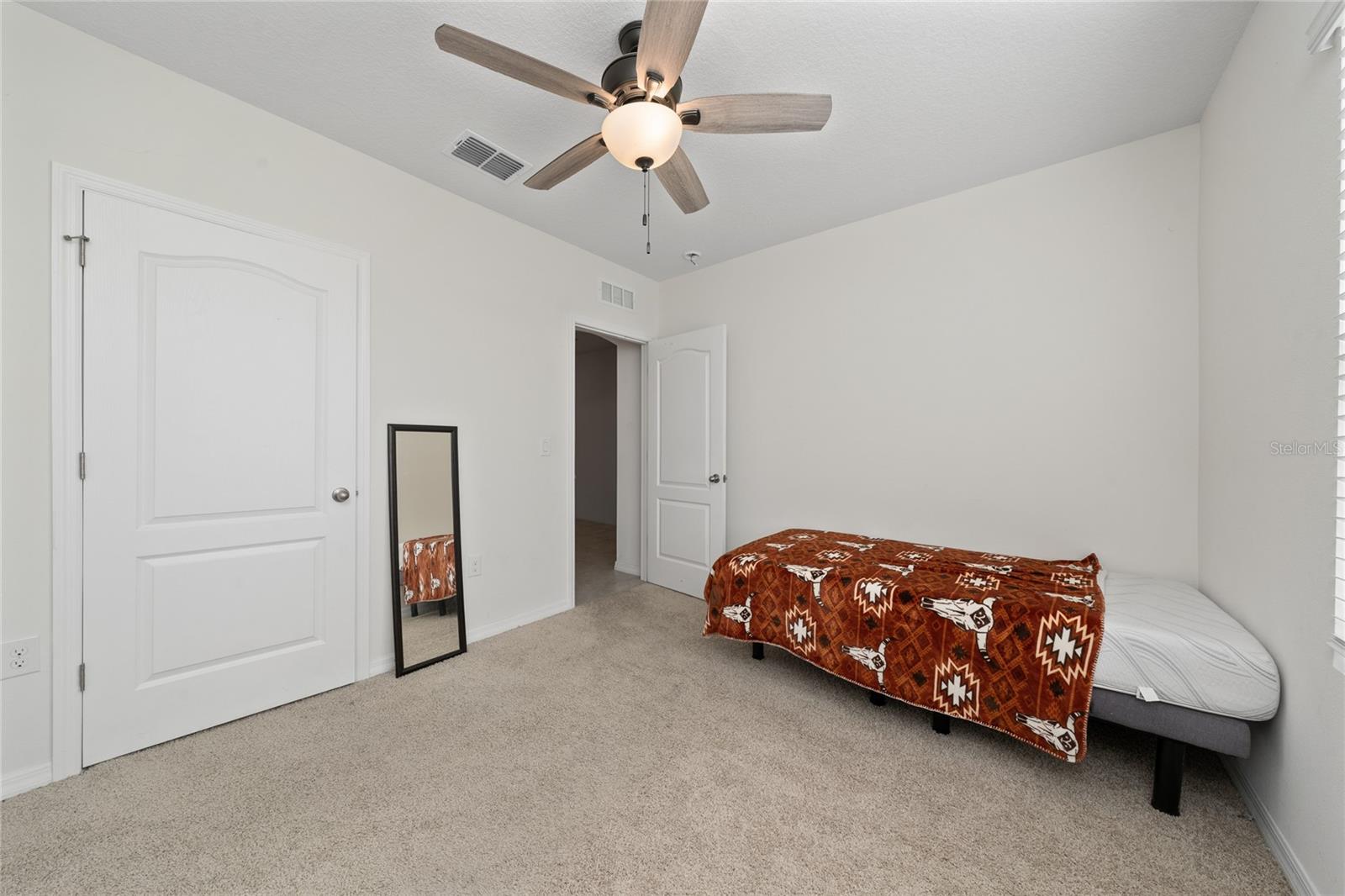 Image 16 of 30 For 5275 Mayor Drive