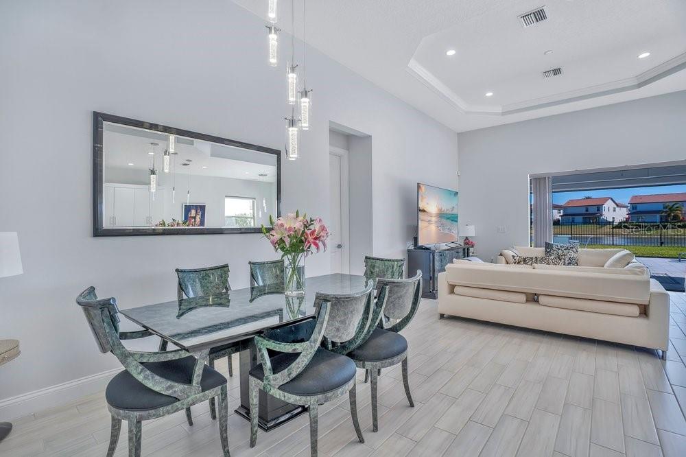 Image 16 of 54 For 10481 Royal Cypress Way