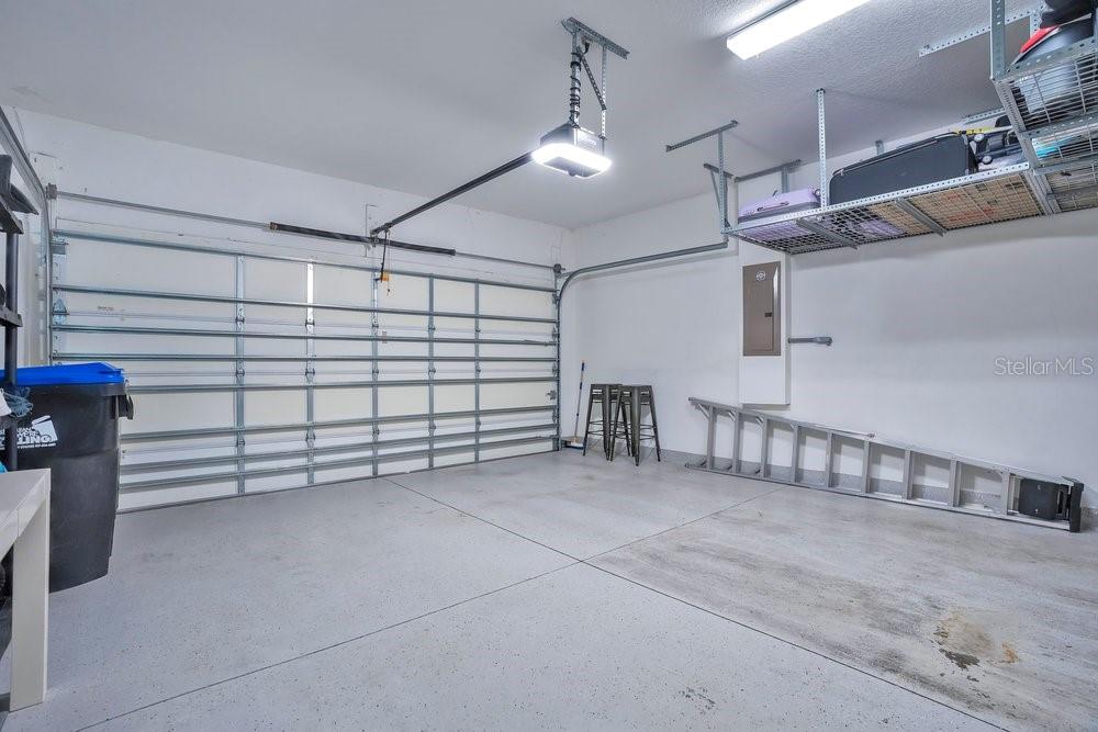 Image 41 of 54 For 10481 Royal Cypress Way