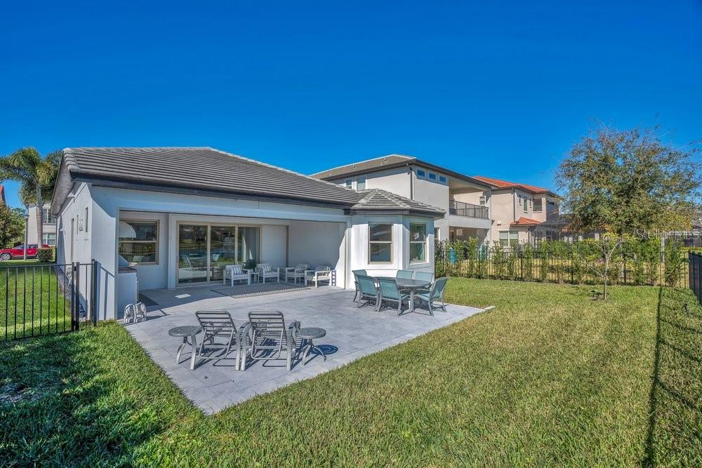 Image 42 of 54 For 10481 Royal Cypress Way