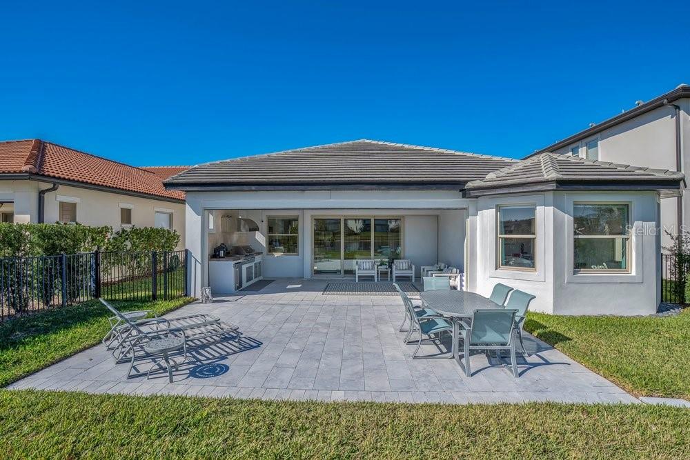 Image 43 of 54 For 10481 Royal Cypress Way