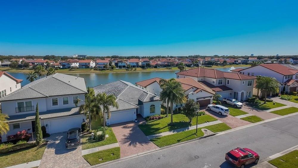 Image 46 of 54 For 10481 Royal Cypress Way