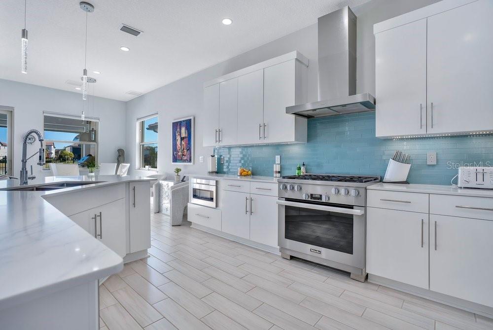 Image 6 of 54 For 10481 Royal Cypress Way