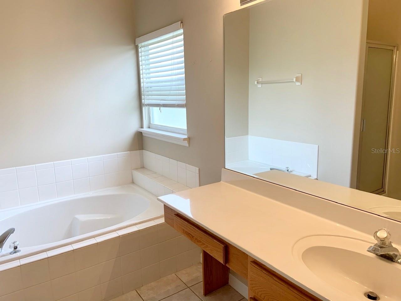 Image 8 of 11 For 2572 Acuna Court