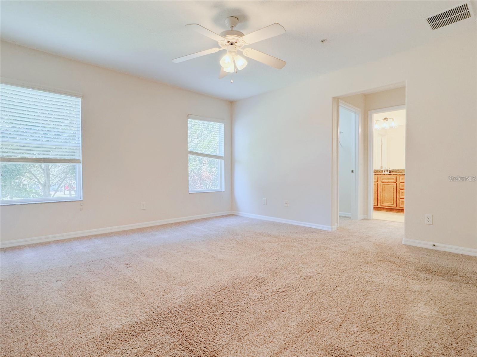 Image 19 of 43 For 1244 Priory Circle