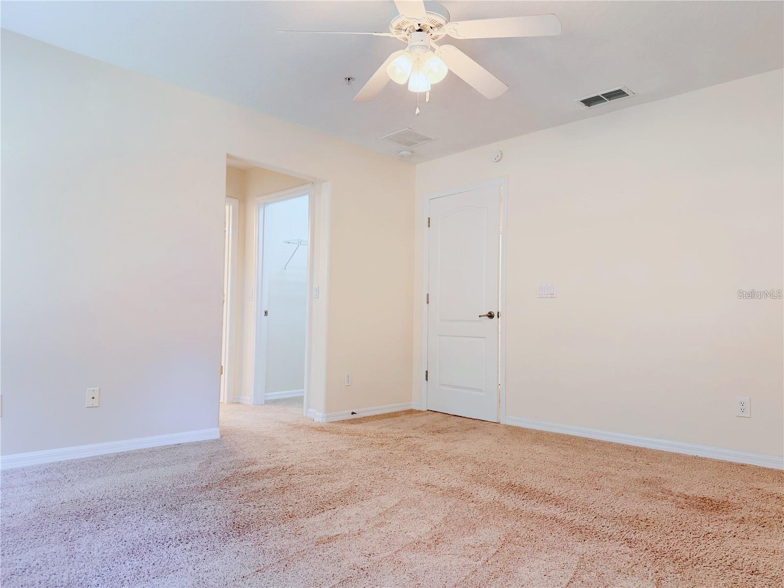 Image 22 of 43 For 1244 Priory Circle