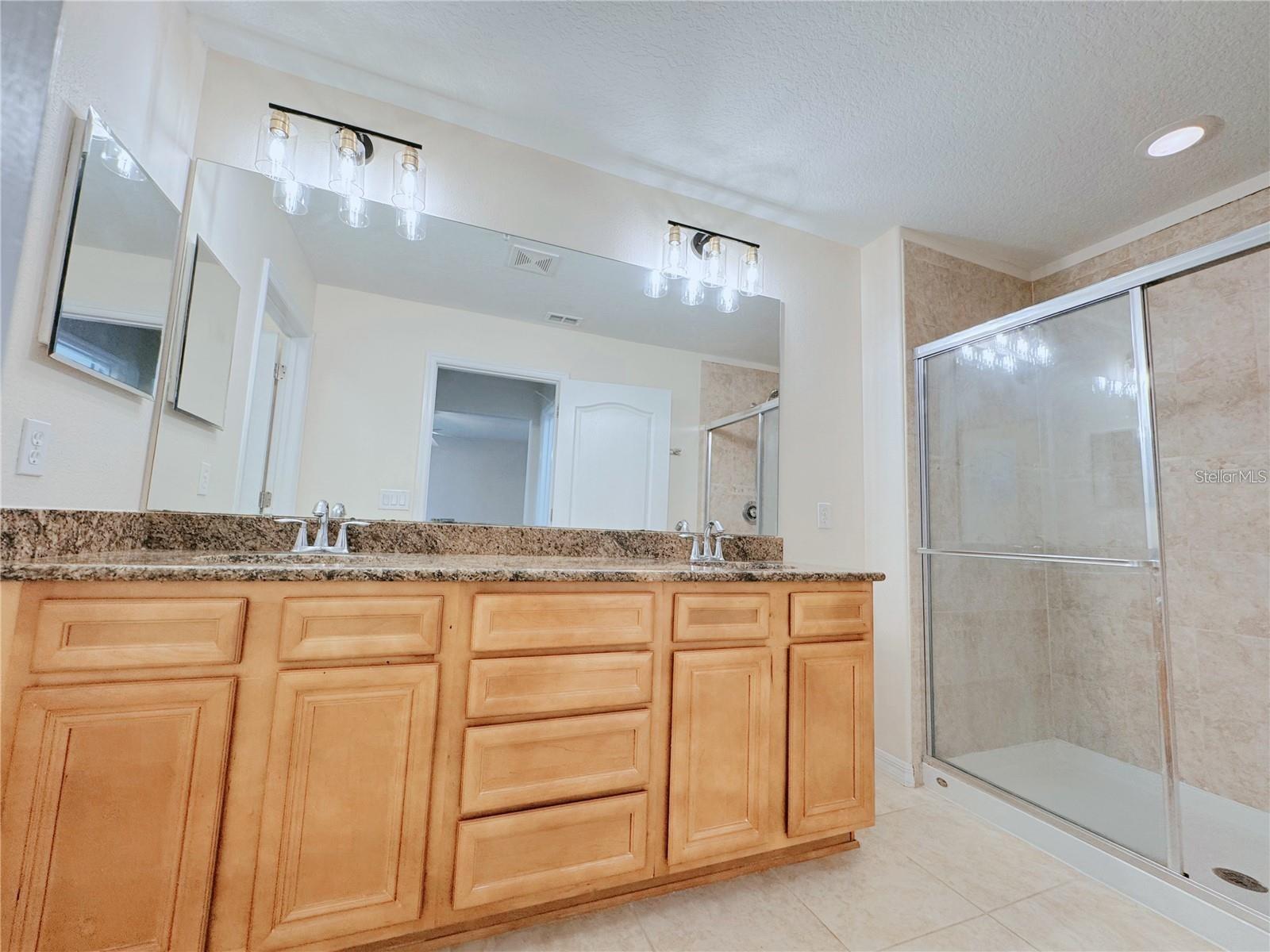 Image 26 of 43 For 1244 Priory Circle