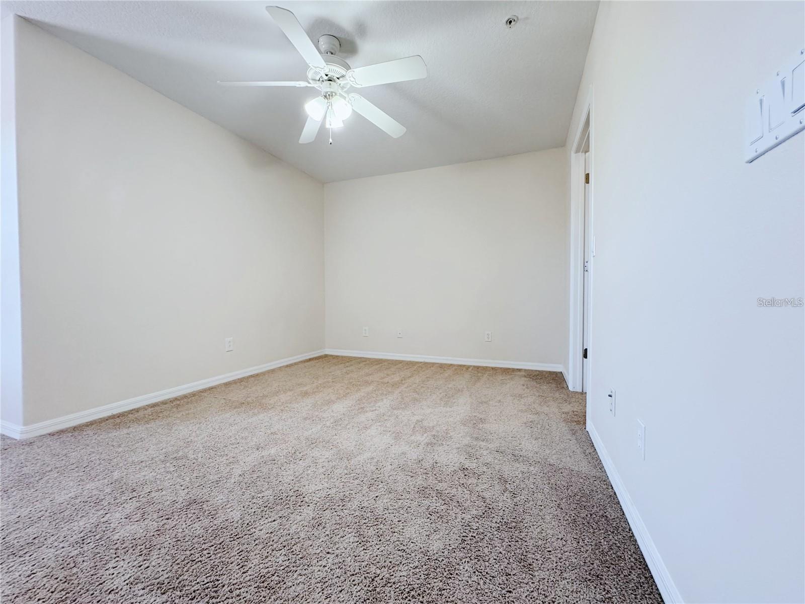 Image 37 of 43 For 1244 Priory Circle