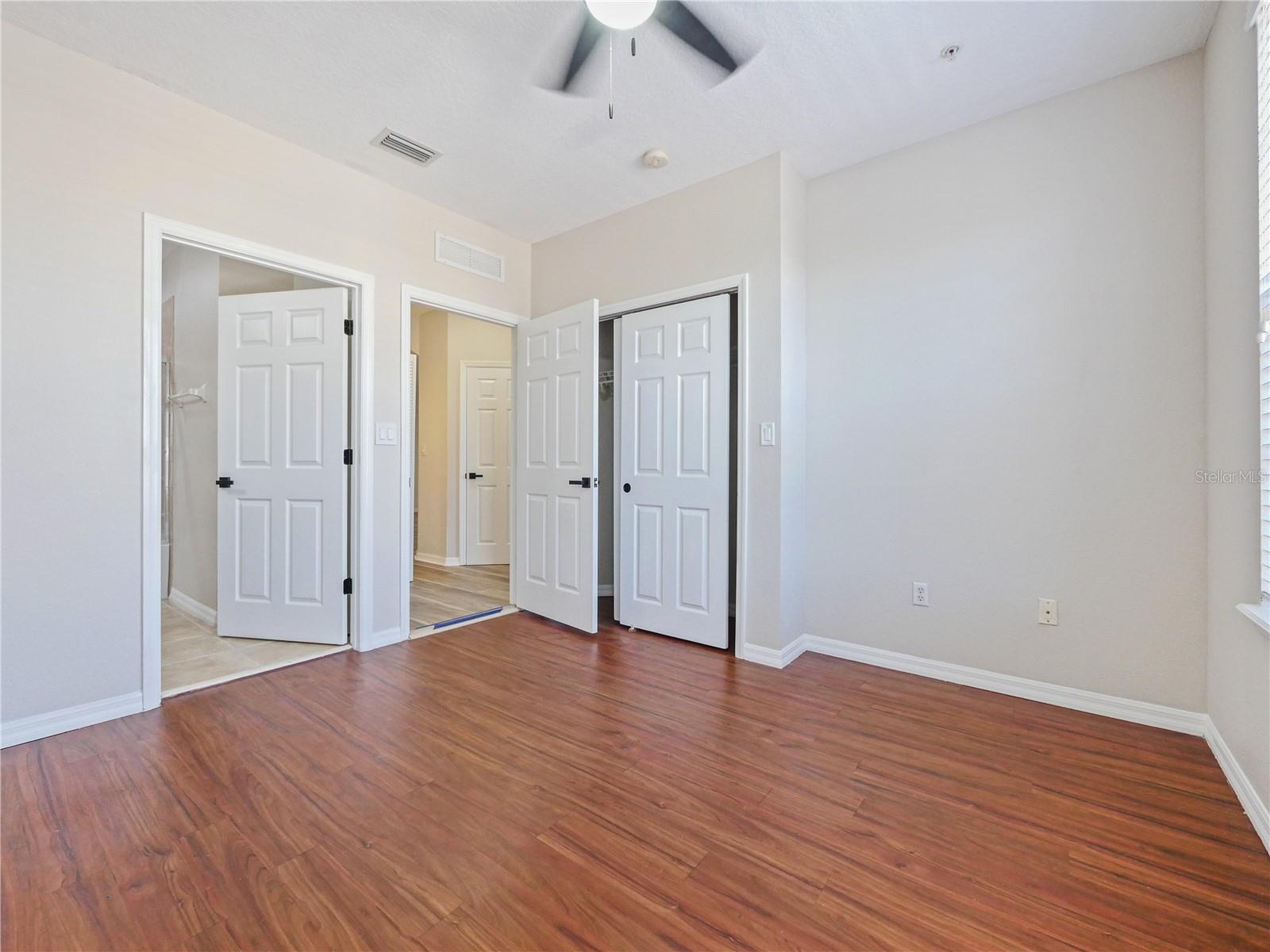 Image 17 of 21 For 8168 Boat Hook Loop 207