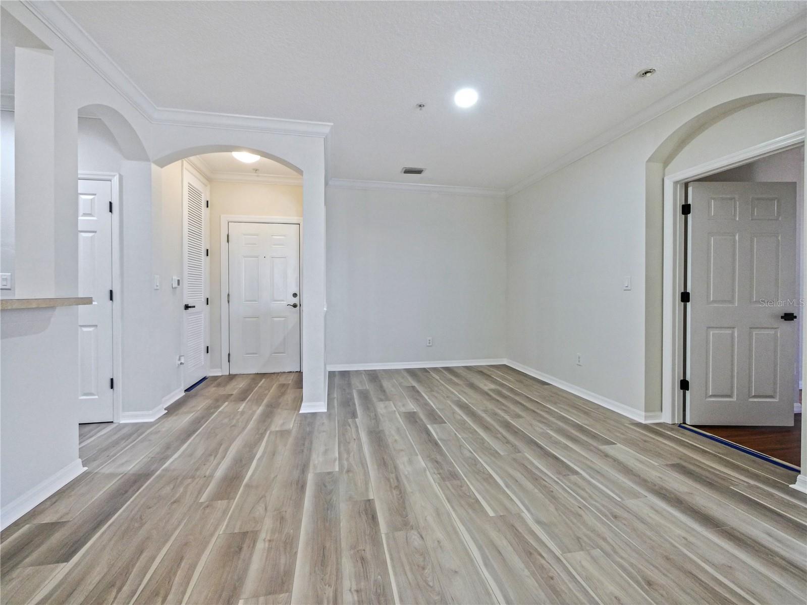 Image 5 of 21 For 8168 Boat Hook Loop 207