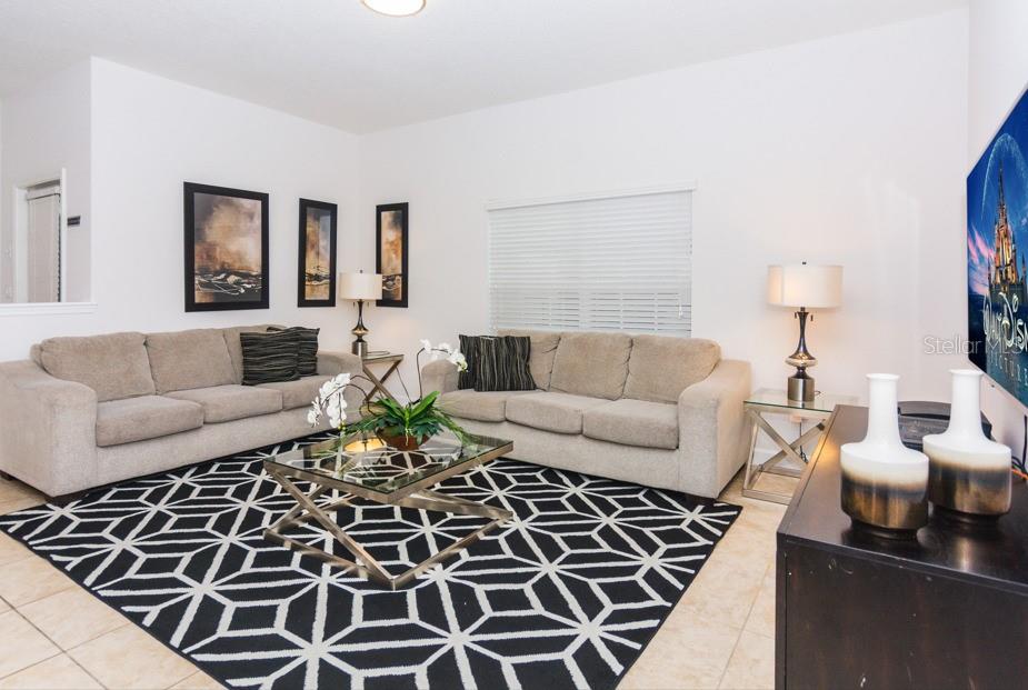 Image 9 of 36 For 2963 Banana Palm Drive