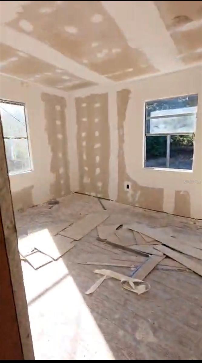 Image 6 of 29 For 31060 Lochmore Circle