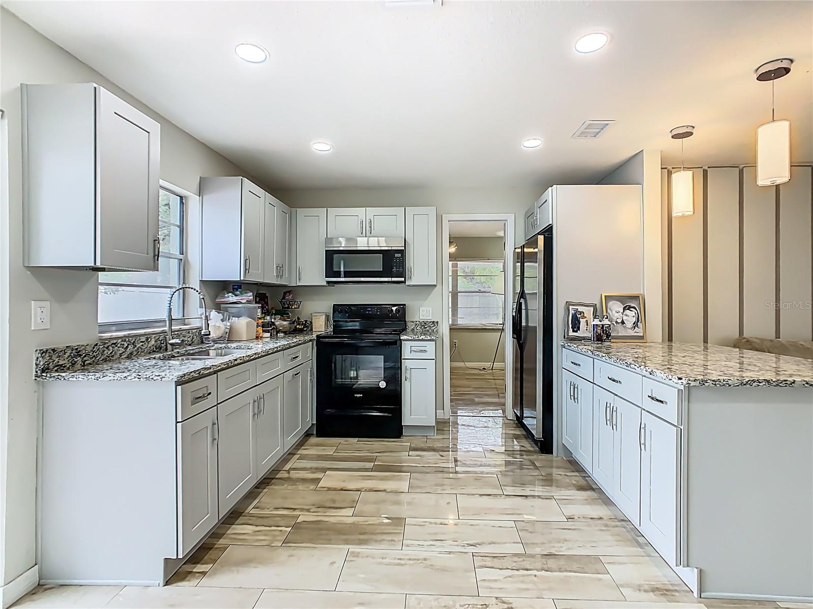 Image 16 of 47 For 1818 Irlo Drive