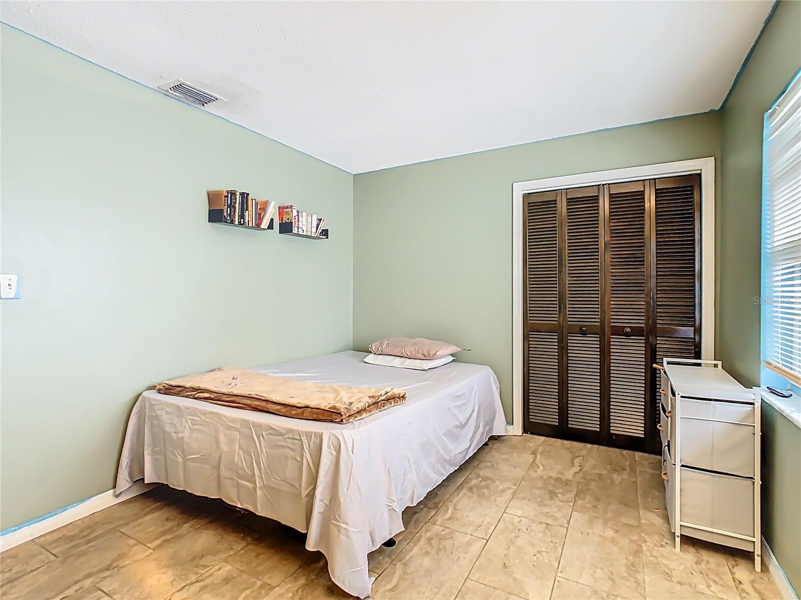 Image 29 of 47 For 1818 Irlo Drive