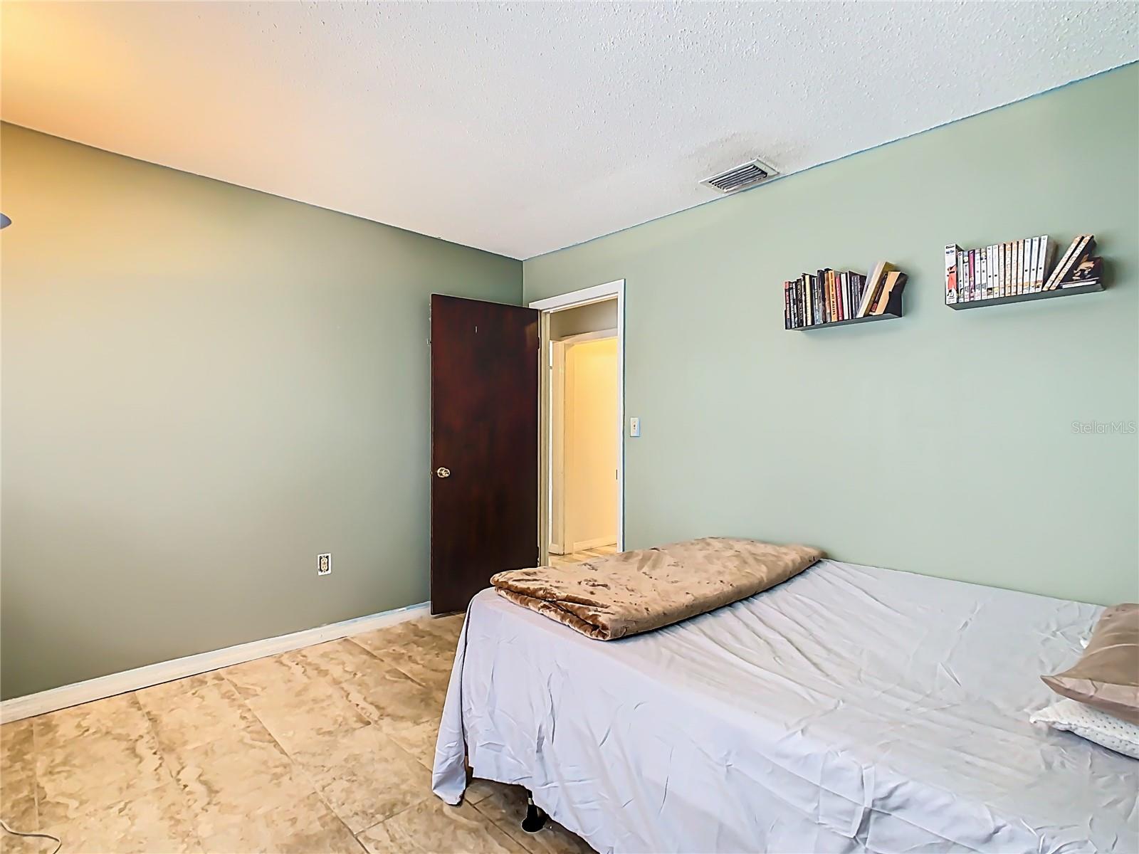 Image 30 of 47 For 1818 Irlo Drive