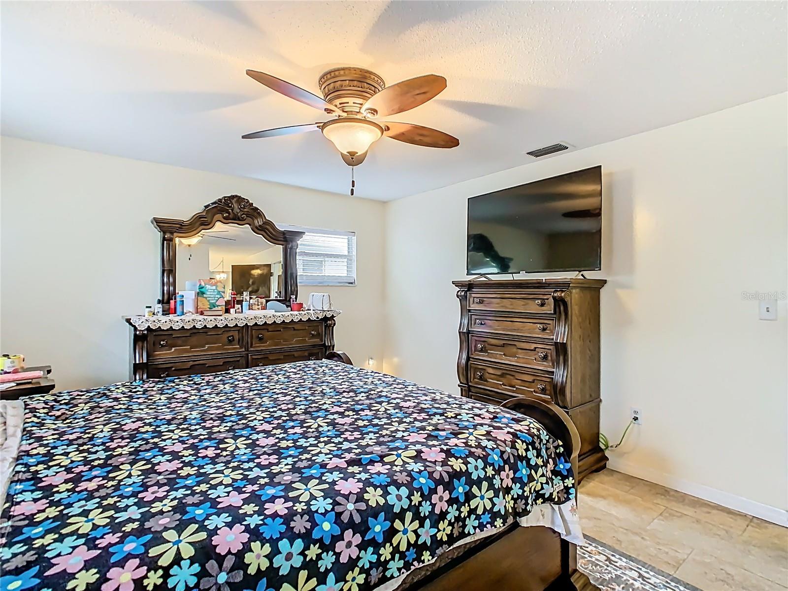 Image 34 of 47 For 1818 Irlo Drive