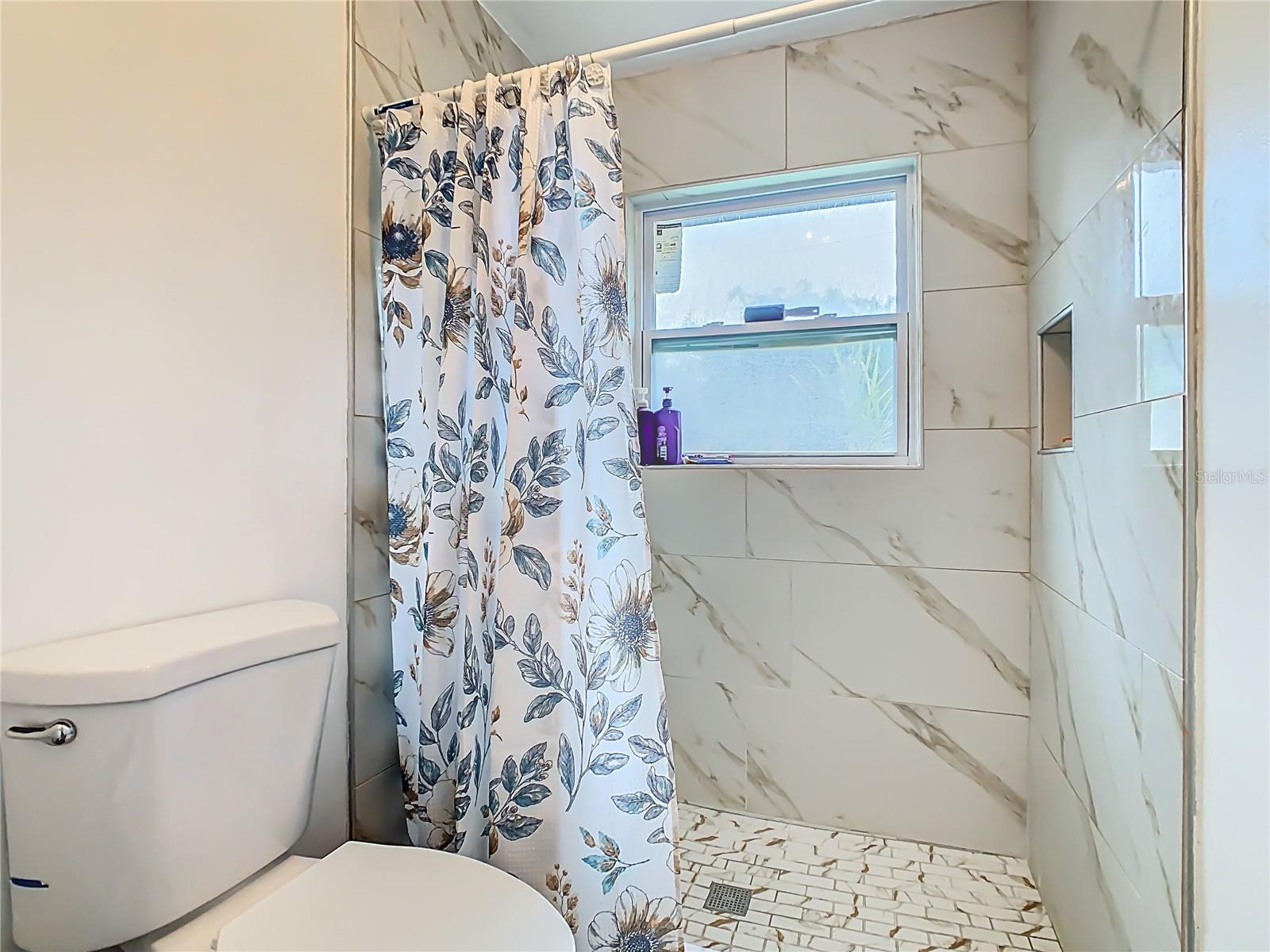 Image 36 of 47 For 1818 Irlo Drive