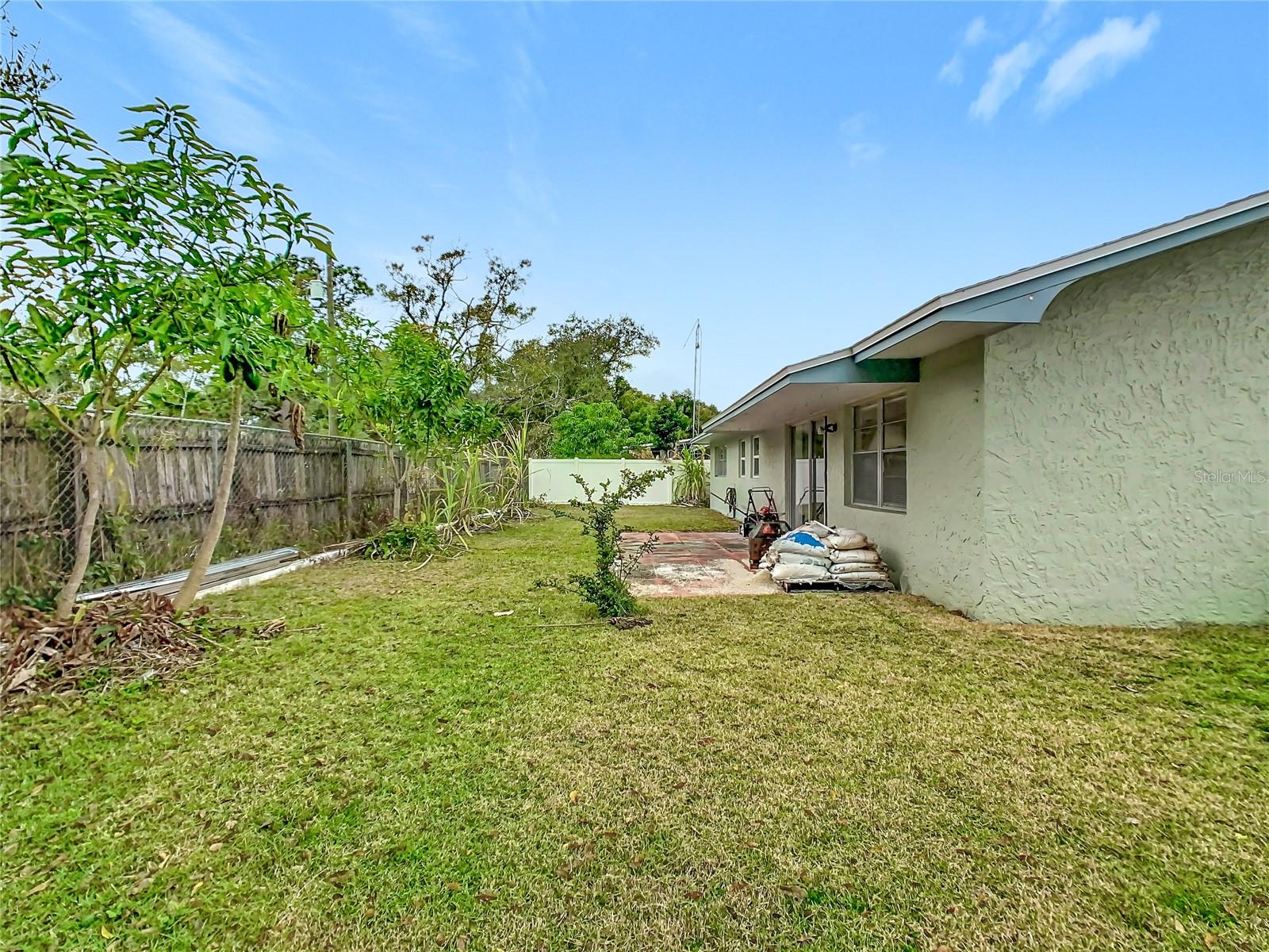 Image 38 of 47 For 1818 Irlo Drive