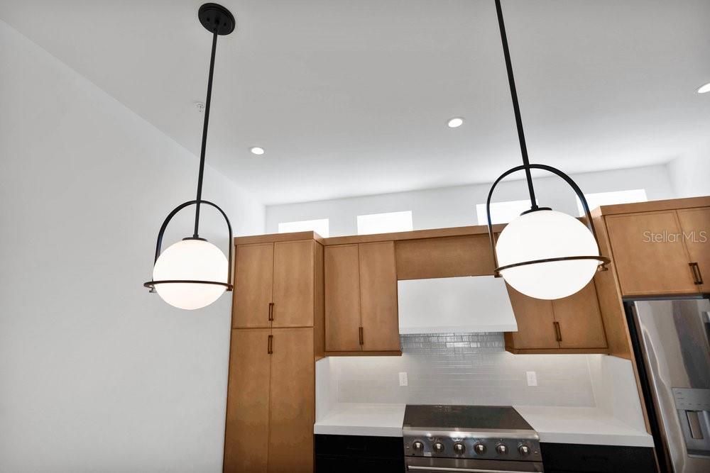 Image 12 of 41 For 1004 Robinson