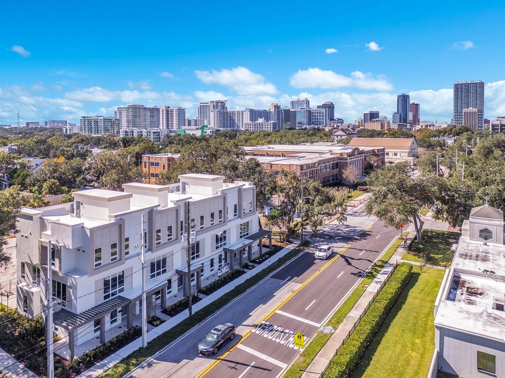 Image 19 of 41 For 1004 Robinson