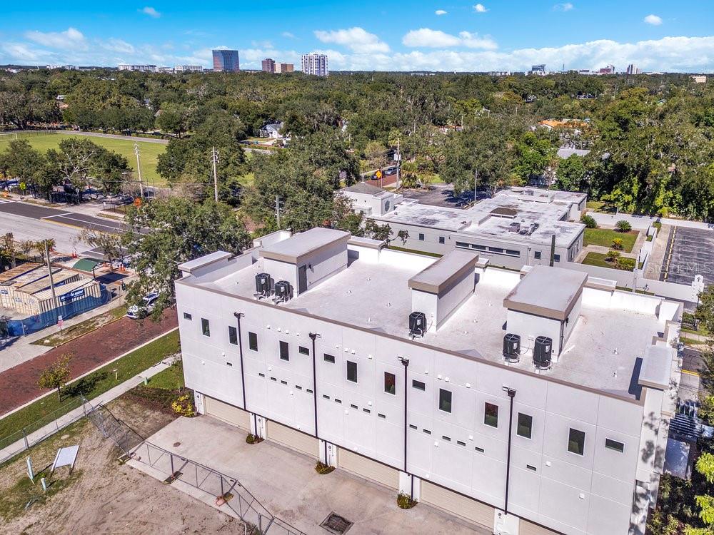 Image 21 of 41 For 1004 Robinson