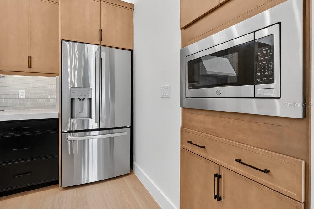 Image 7 of 41 For 1004 Robinson