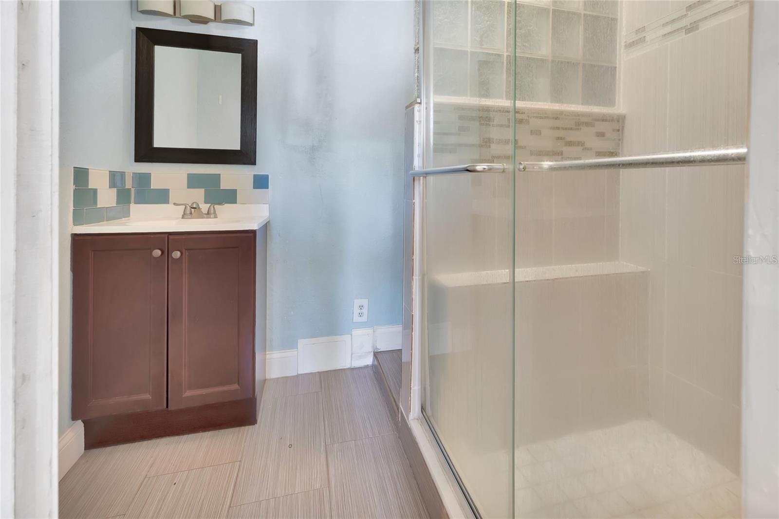 Image 8 of 23 For 2860 Powers Drive 10