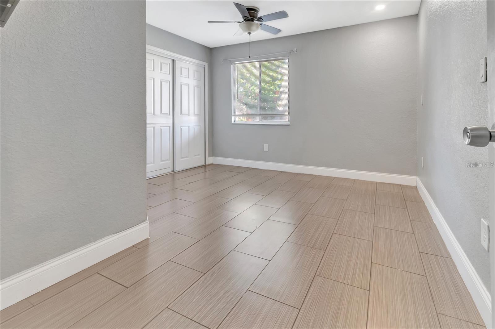 Image 9 of 23 For 2860 Powers Drive 10