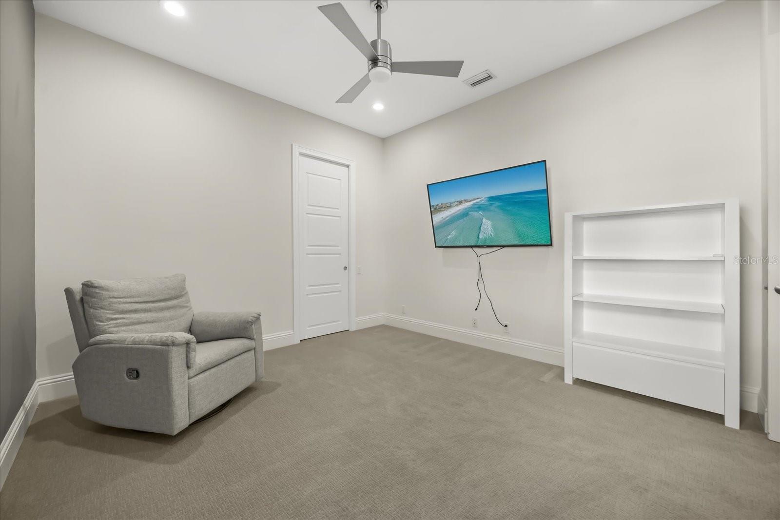 Image 46 of 89 For 12120 Montalcino Circle