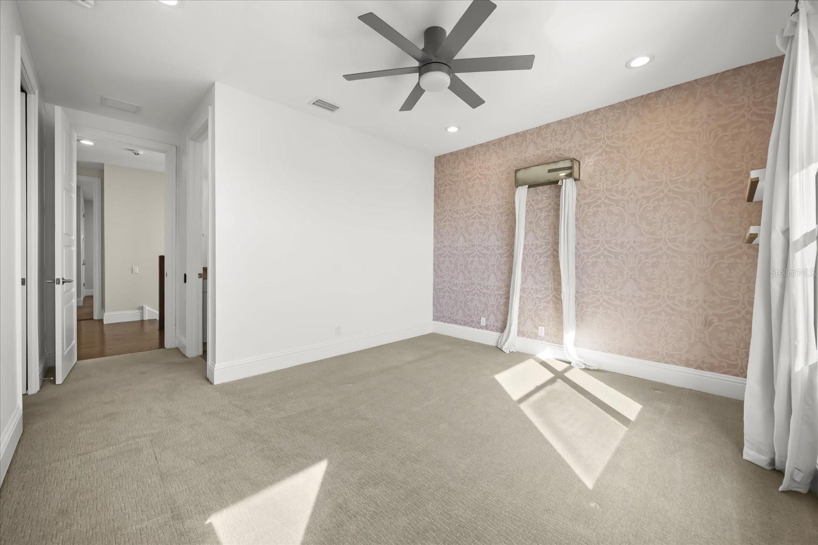 Image 69 of 89 For 12120 Montalcino Circle