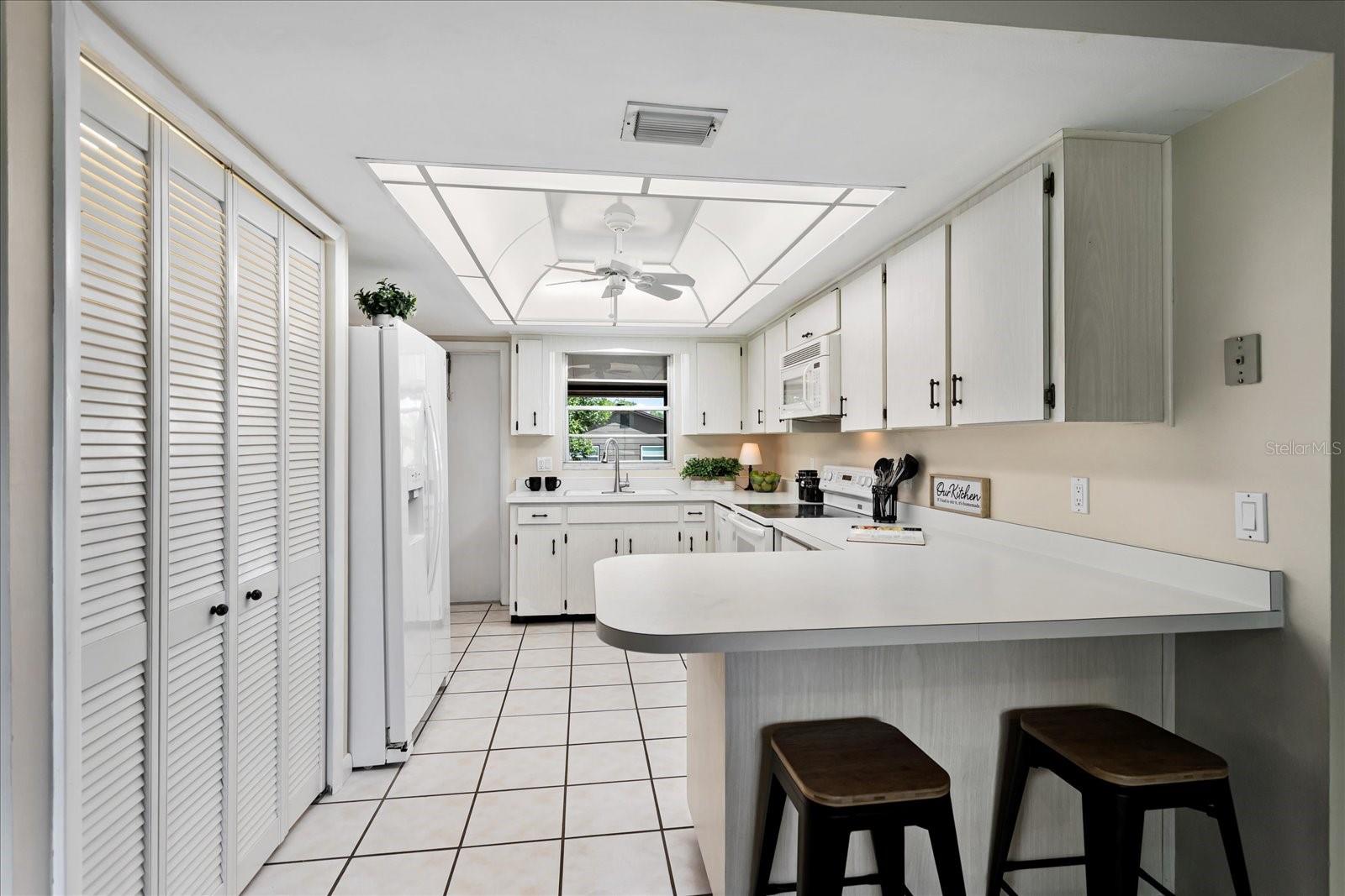 Image 10 of 41 For 625 Mockingbird Lane