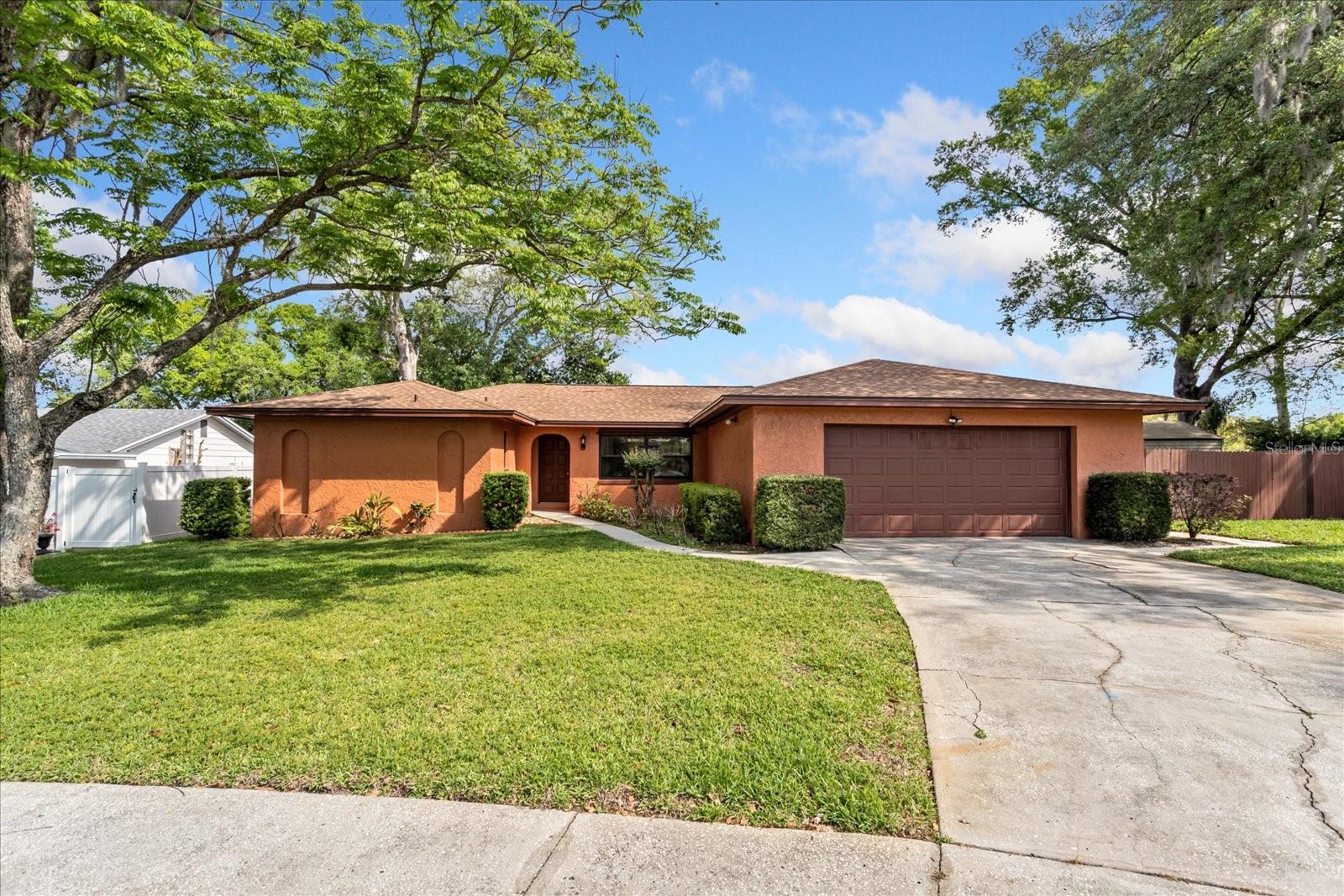 Image 2 of 41 For 625 Mockingbird Lane