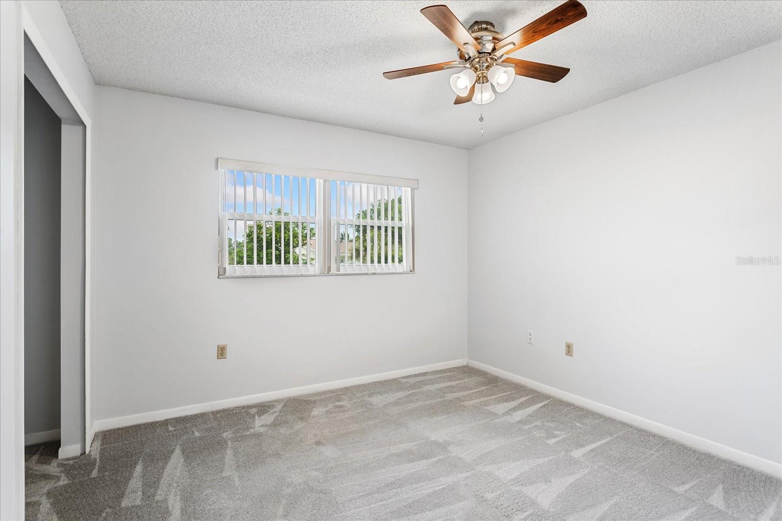 Image 26 of 41 For 625 Mockingbird Lane