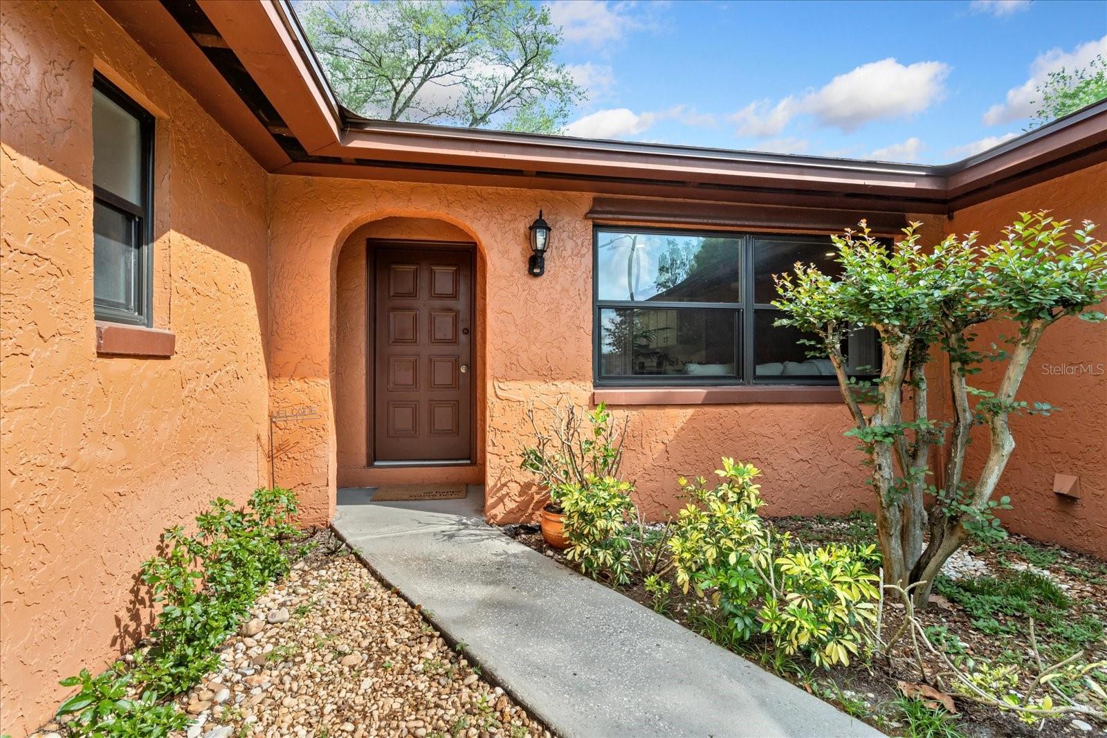 Image 4 of 41 For 625 Mockingbird Lane