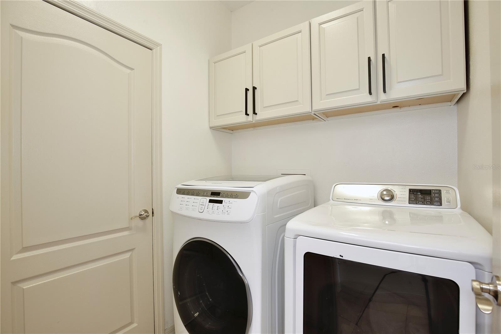 Image 27 of 67 For 2104 Victoria Falls Drive