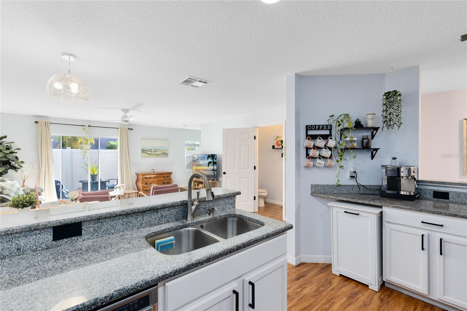 Image 9 of 29 For 3009 Ashford Park Place