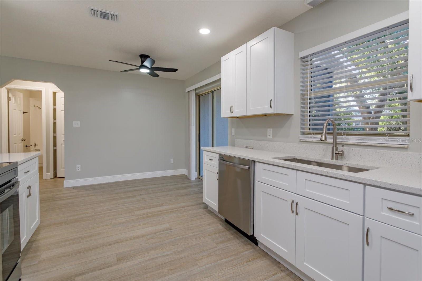 Image 11 of 34 For 54-56 Bougainvillea Drive