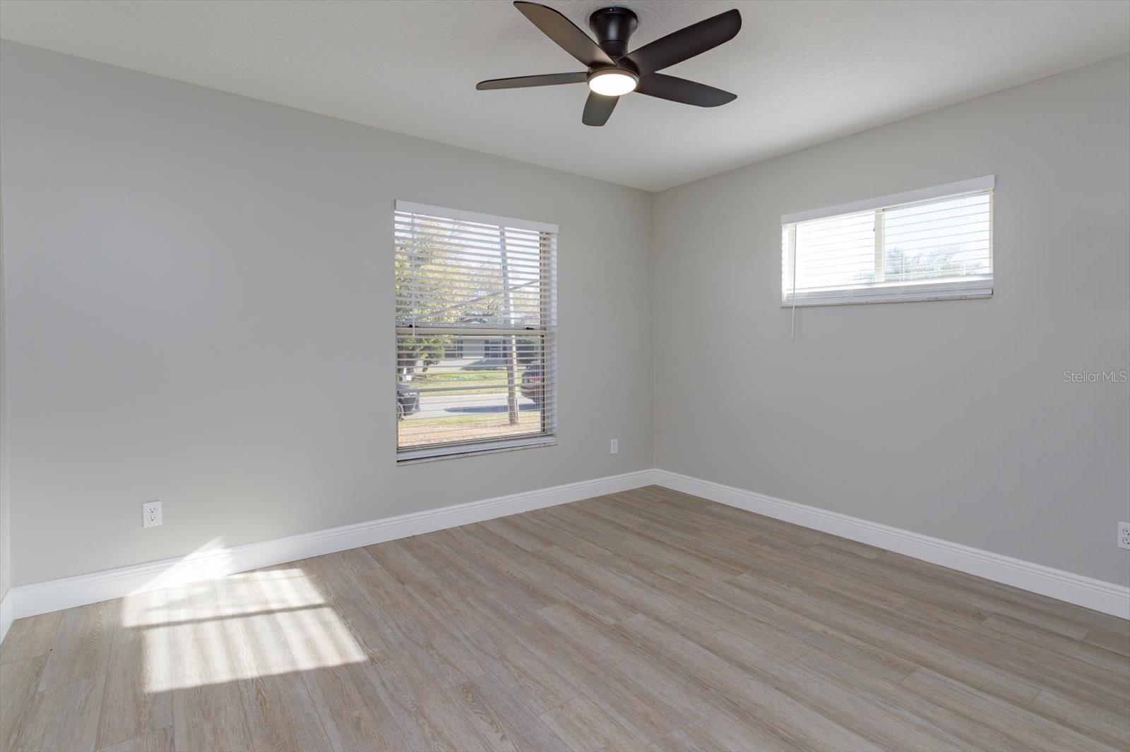 Image 12 of 34 For 54-56 Bougainvillea Drive