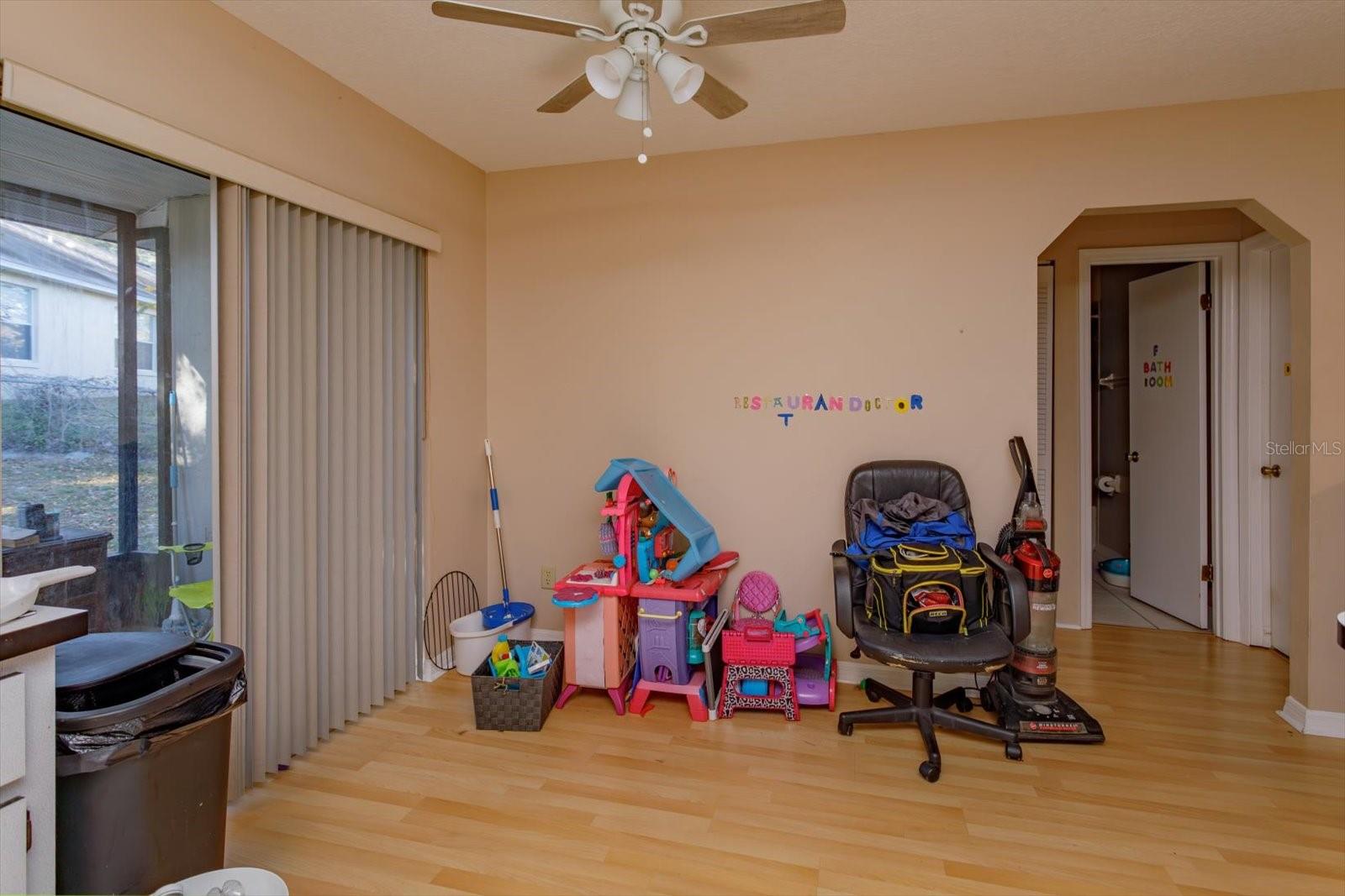 Image 23 of 34 For 54-56 Bougainvillea Drive