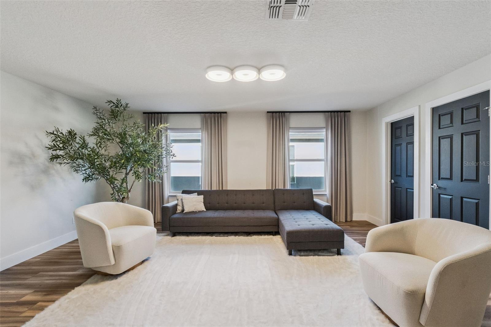 Image 16 of 40 For 5303 Brydon Woods Circle