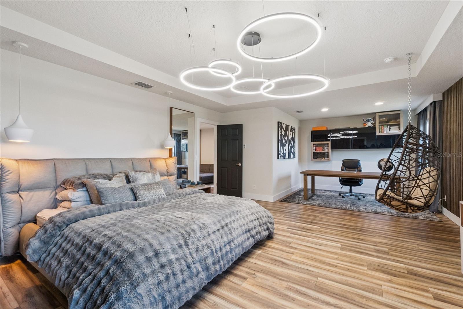 Image 17 of 40 For 5303 Brydon Woods Circle