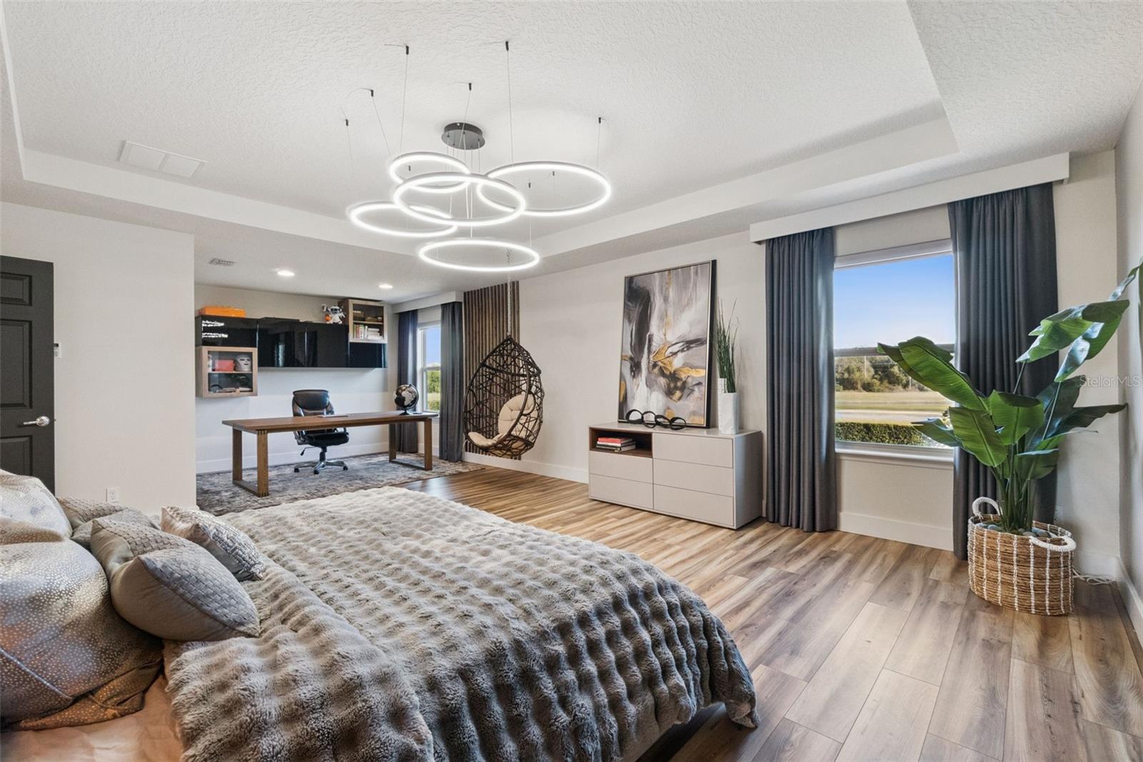 Image 19 of 40 For 5303 Brydon Woods Circle