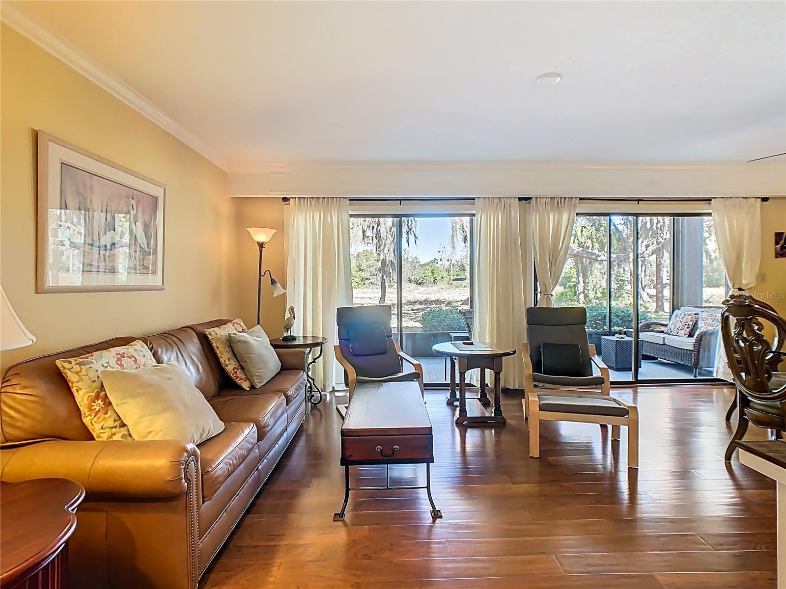 Image 18 of 45 For 621 Olde Camelot Circle 3210-1