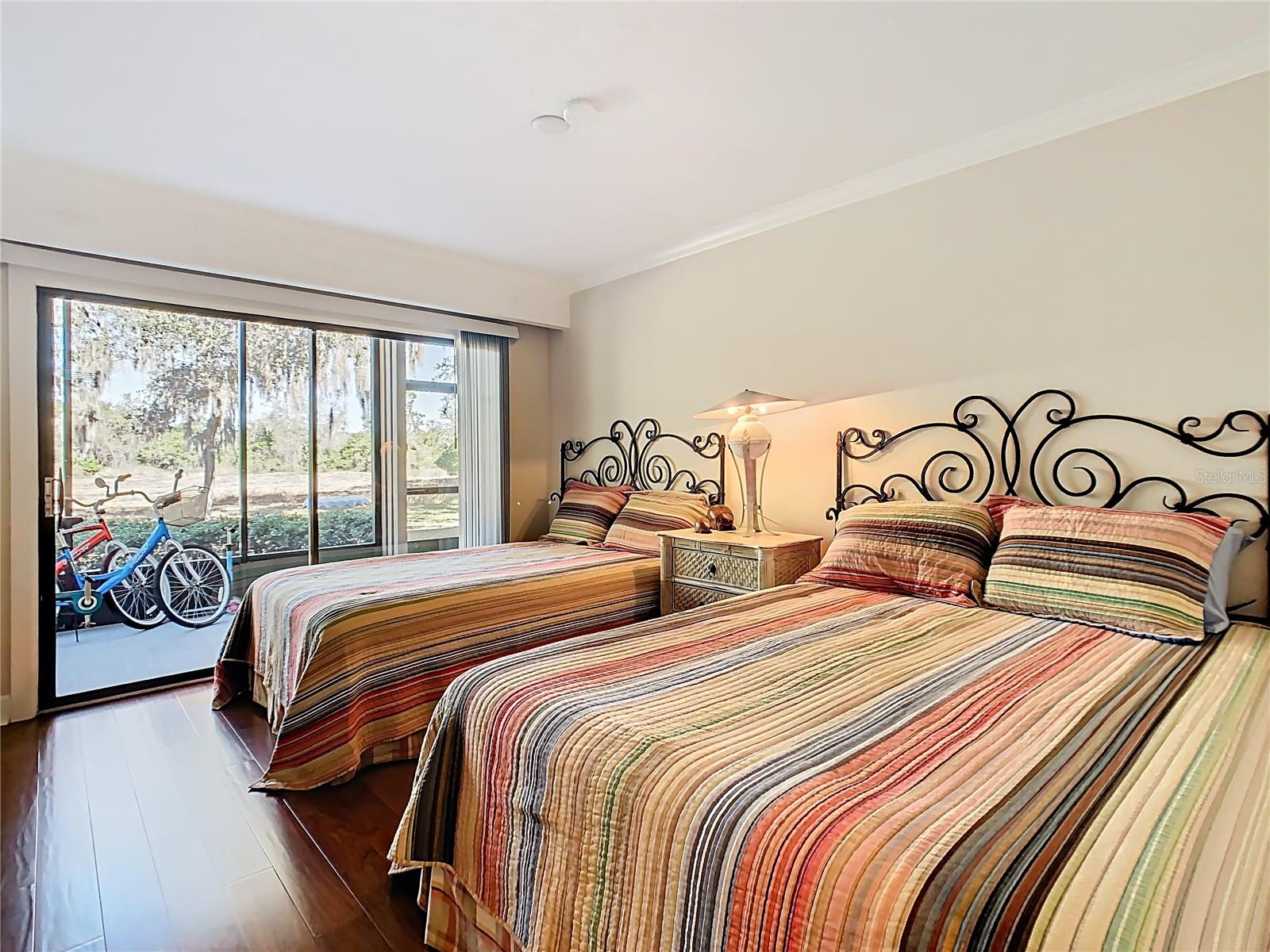 Image 22 of 45 For 621 Olde Camelot Circle 3210-1