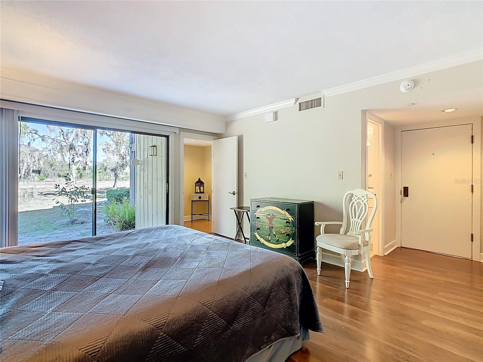 Image 29 of 45 For 621 Olde Camelot Circle 3210-1