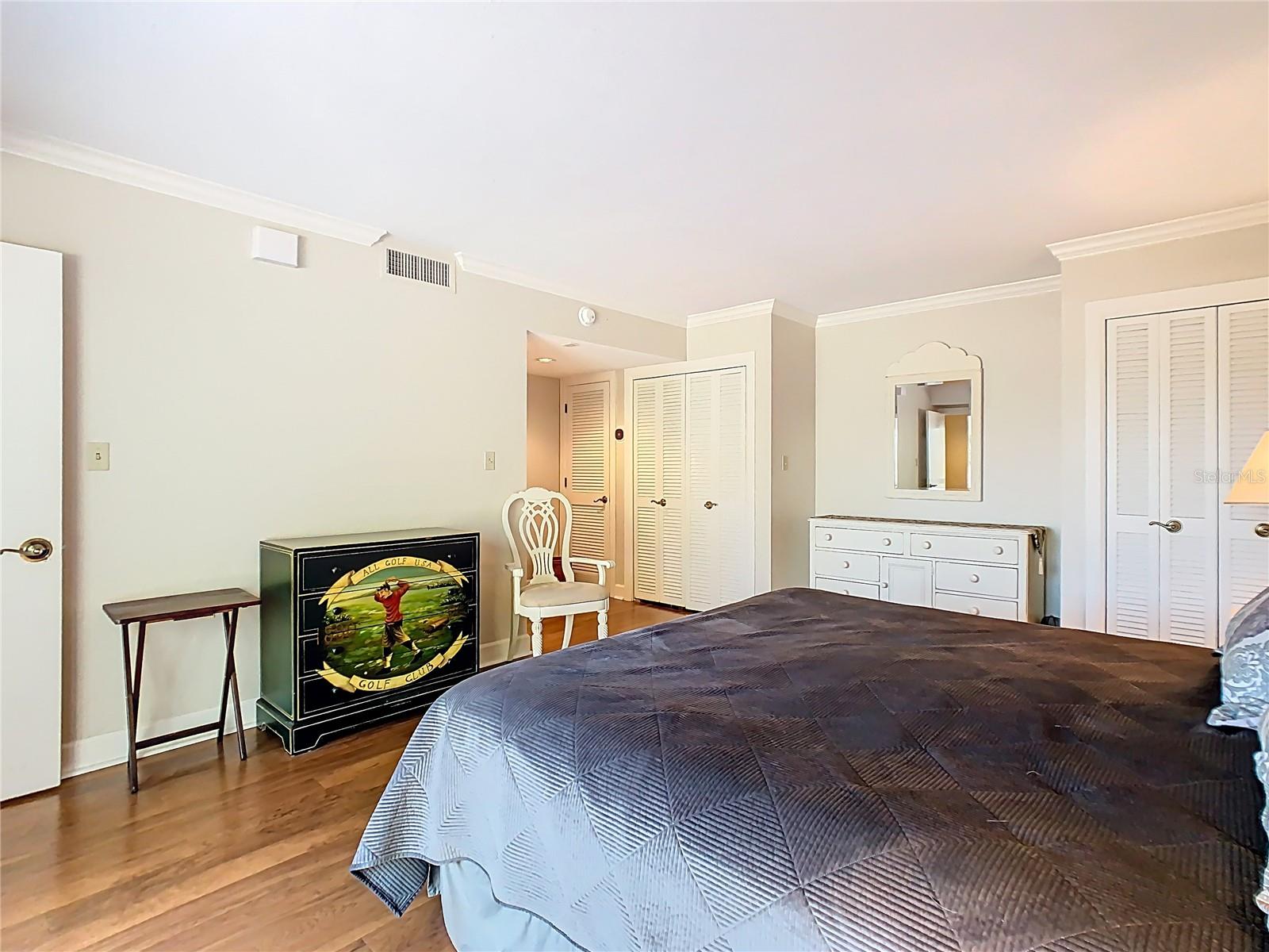 Image 31 of 45 For 621 Olde Camelot Circle 3210-1