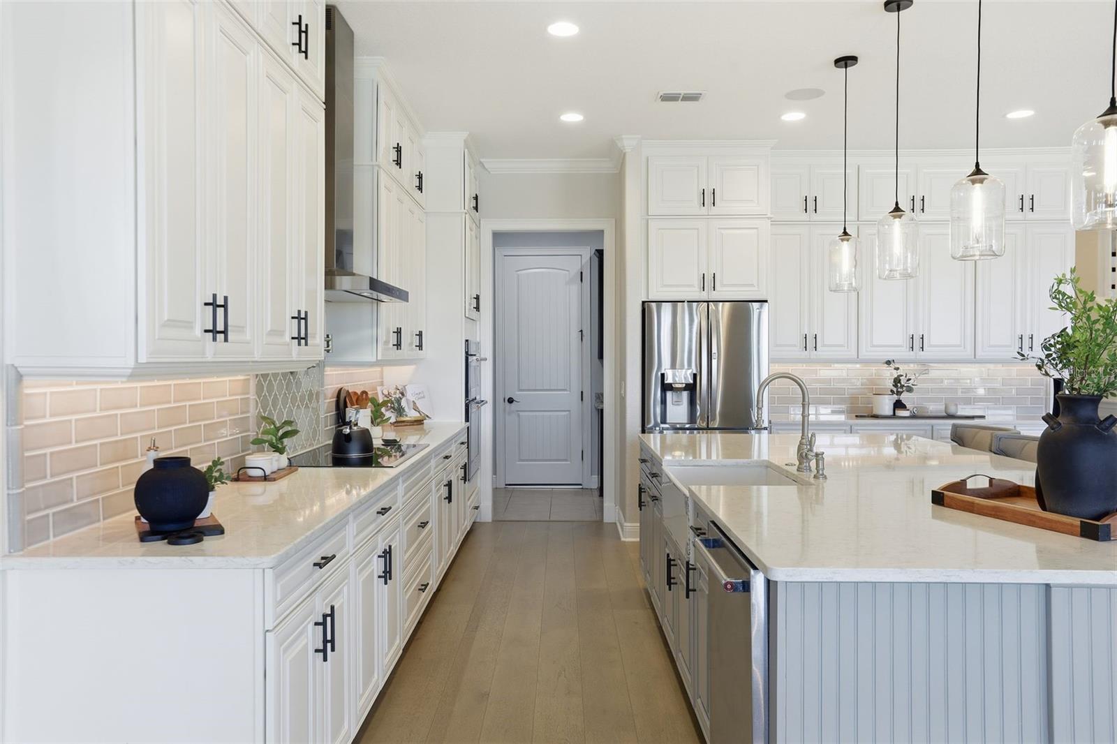 Image 19 of 88 For 16641 Broadwater Avenue